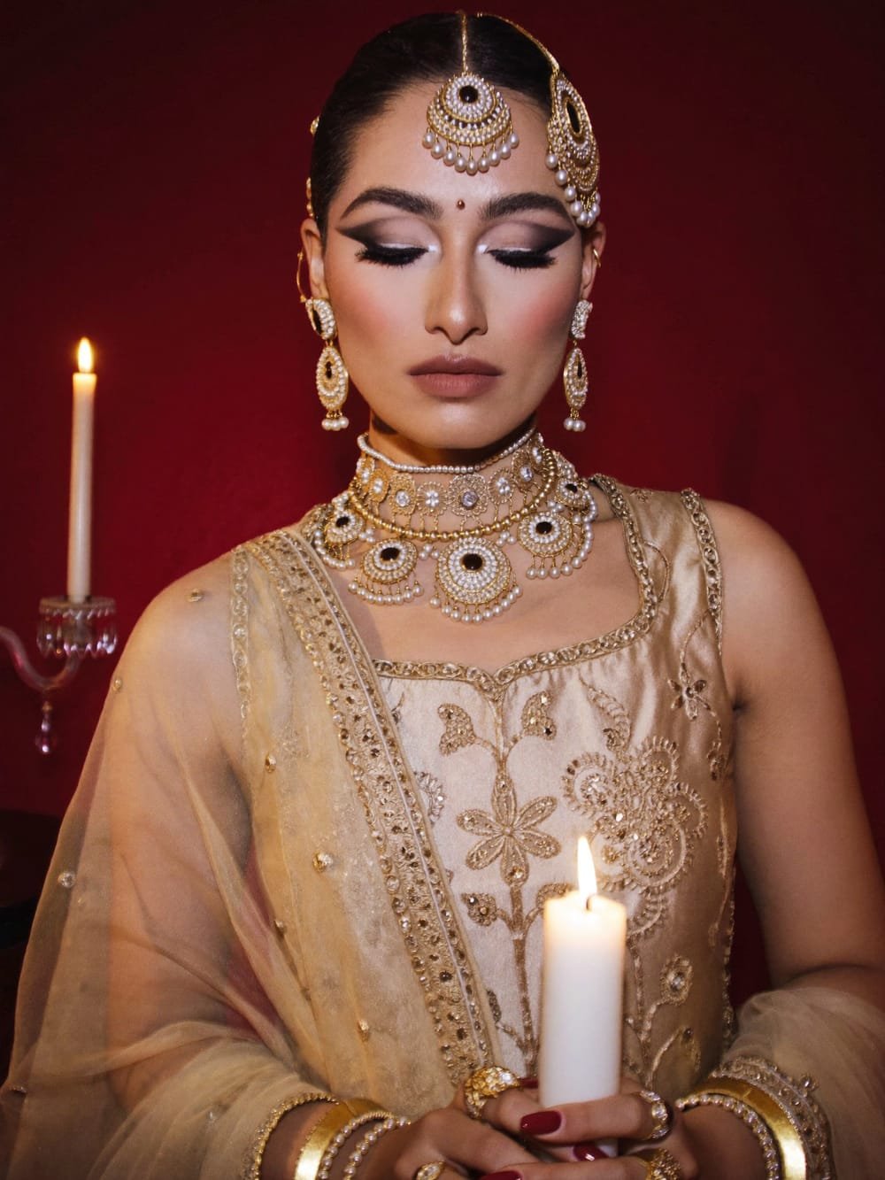 Bridal makeup with kundan jewellery from our bridal makeup course